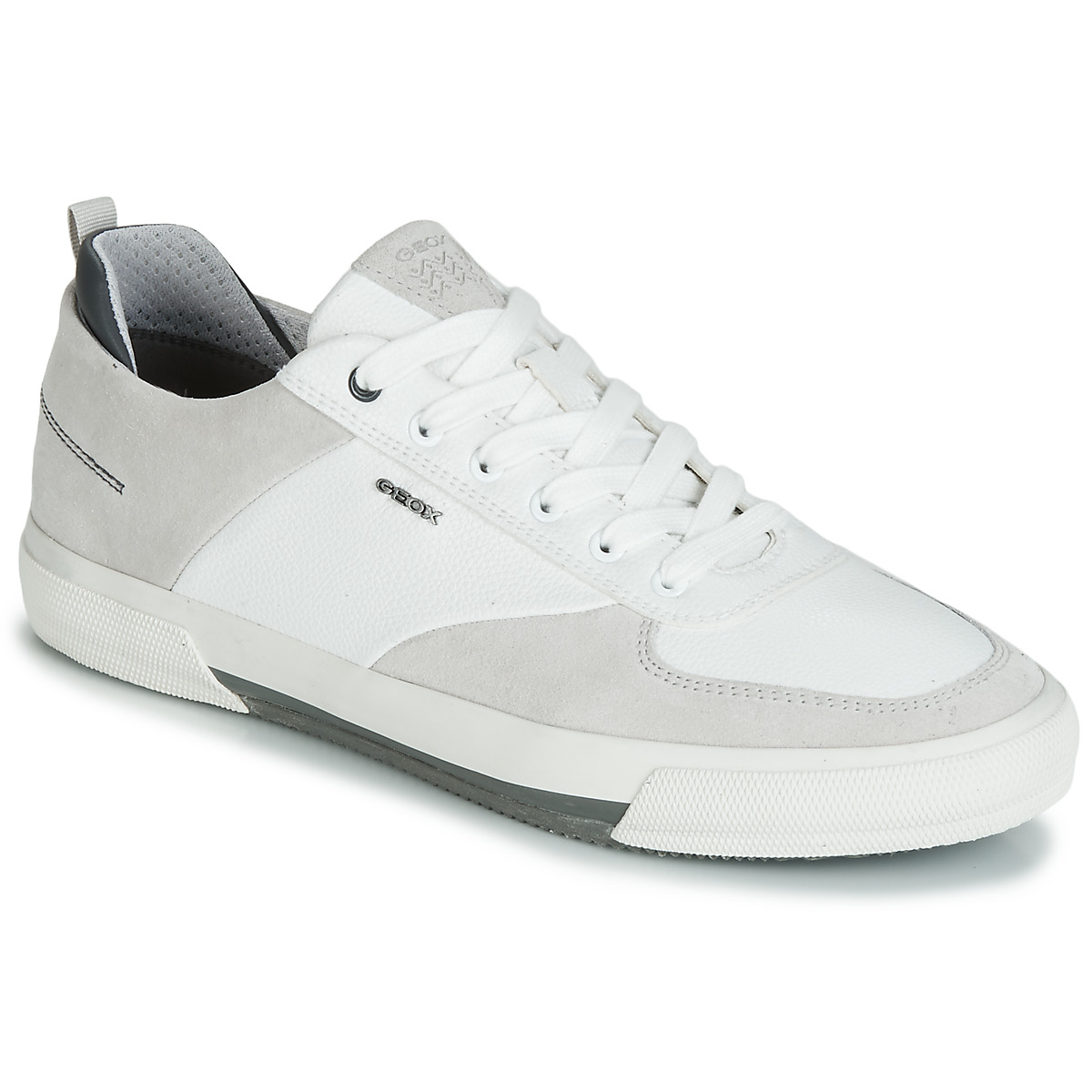 Shoes Men Low top trainers Geox KAVEN A White