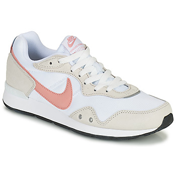 Shoes Women Low top trainers Nike NIKE VENTURE RUNNER White / Pink