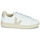 Shoes Low top trainers Veja Urca White / Beige