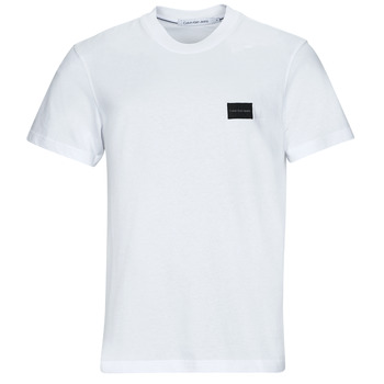 Clothing Men Short-sleeved t-shirts Calvin Klein Jeans SHRUNKEN BADGE TEE White