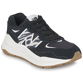 Shoes Women Low top trainers New Balance 5740 Black / White