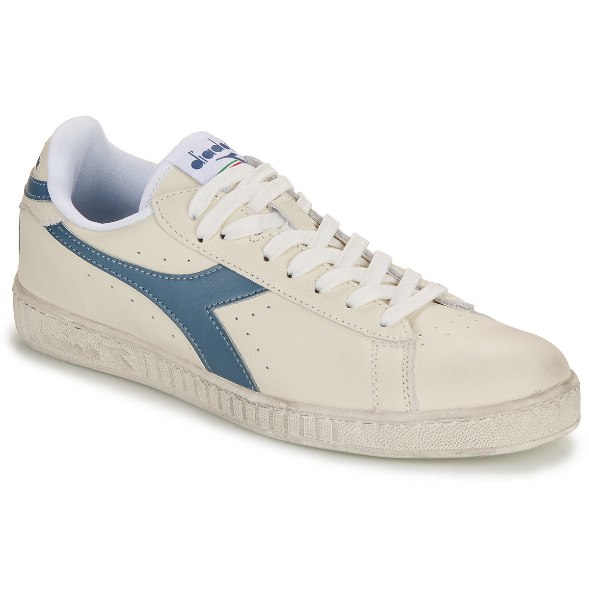 Shoes Men Low top trainers Diadora GAME LOW  WAXED White / Blue